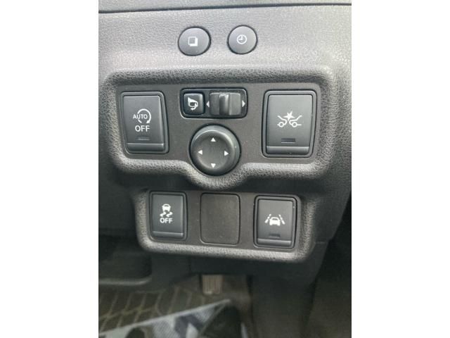 NISSAN NOTE 2016 Image 31