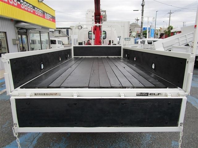 ISUZU  2012 Image 31