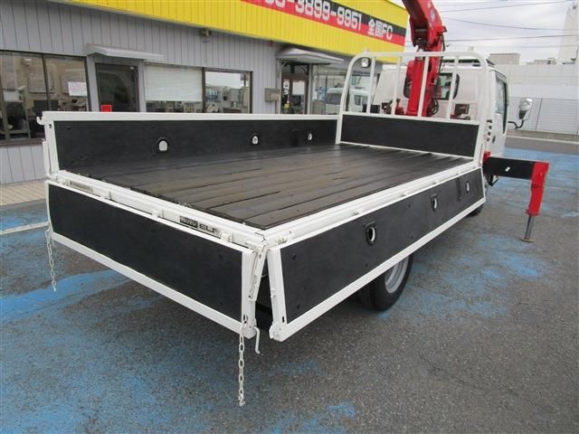 ISUZU  2012 Image 31