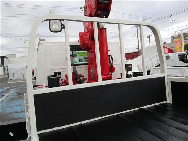 ISUZU  2012 Image 31