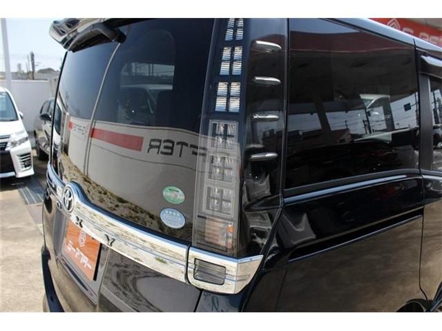 TOYOTA VOXY 2015 Image 31