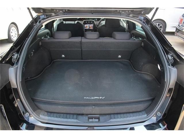 TOYOTA PRIUS PHV 2021 Image 31