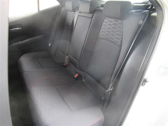 TOYOTA COROLLA SPORT HYBRID 2019 Image 31