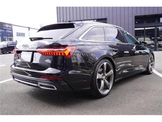 AUDI A6 AVANT 2022 Image 31