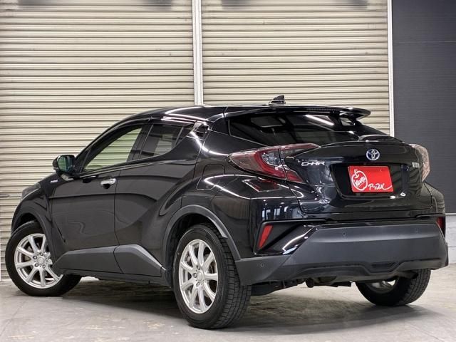 TOYOTA C-HR 2018 Image 31