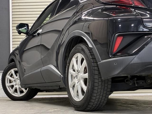 TOYOTA C-HR 2018 Image 31