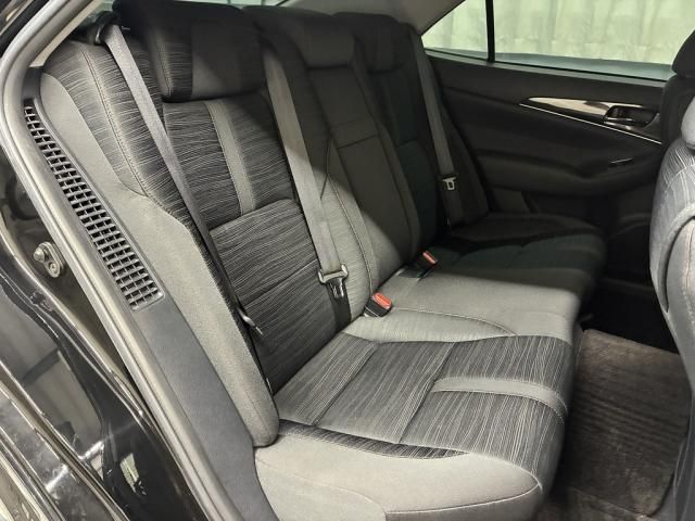 TOYOTA CROWN SEDAN HYBRID 2013 Image 31