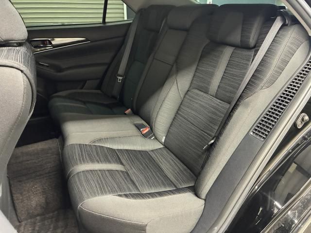 TOYOTA CROWN SEDAN HYBRID 2013 Image 31