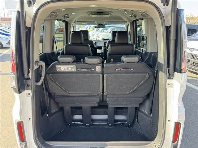 HONDA STEPWAGON SPADA 2016 Image 31