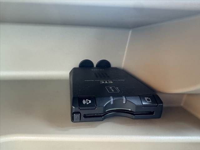 TOYOTA COROLLA AXIO 2012 Image 31