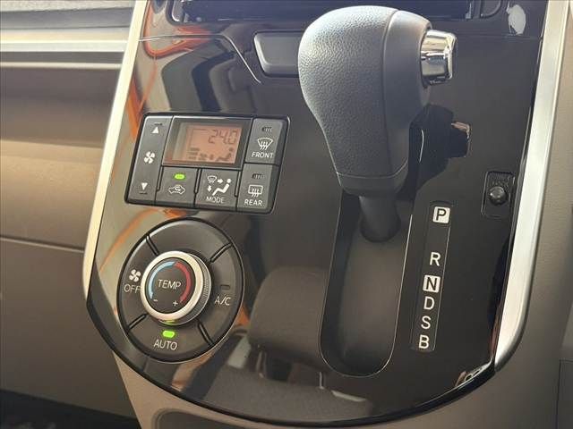 DAIHATSU TANTO 2017 Image 31