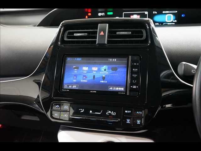 TOYOTA PRIUS 2016 Image 31