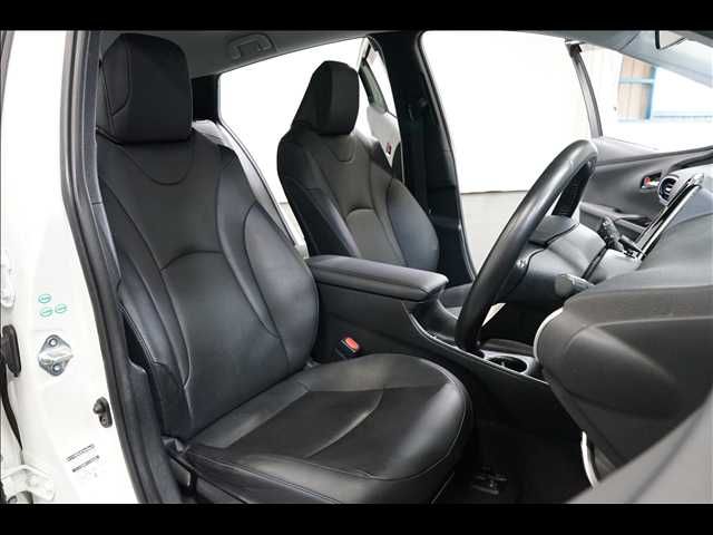 TOYOTA PRIUS 2016 Image 31