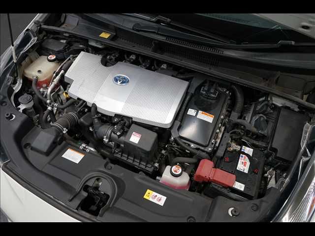 TOYOTA PRIUS 2016 Image 31