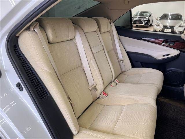 TOYOTA CROWN SEDAN HYBRID 2013 Image 31