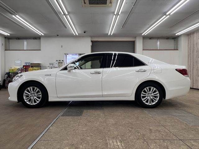 TOYOTA CROWN SEDAN HYBRID 2013 Image 31