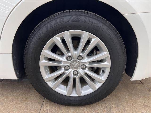 TOYOTA CROWN SEDAN HYBRID 2013 Image 31