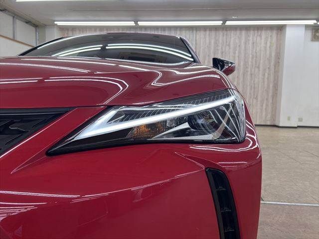 TOYOTA LEXUS UX200 2021 Image 31