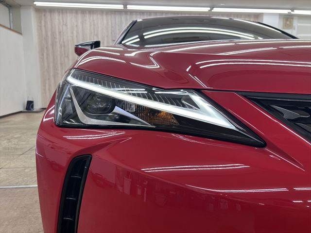 TOYOTA LEXUS UX200 2021 Image 31