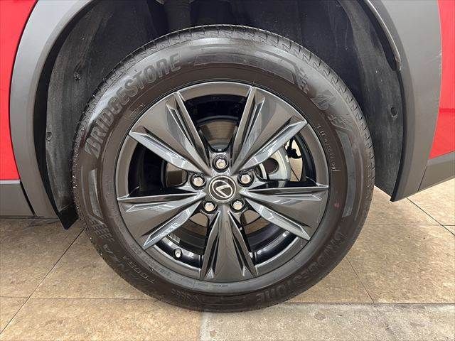 TOYOTA LEXUS UX200 2021 Image 31