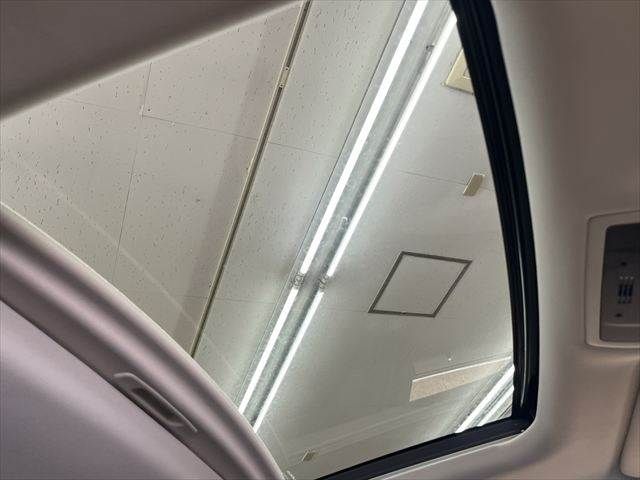 TOYOTA LEXUS UX250H AWD 2019 Image 31