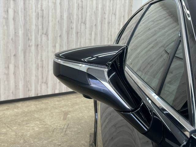 TOYOTA LEXUS UX250H AWD 2019 Image 31