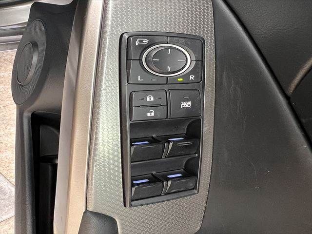 TOYOTA LEXUS IS300H 2013 Image 31