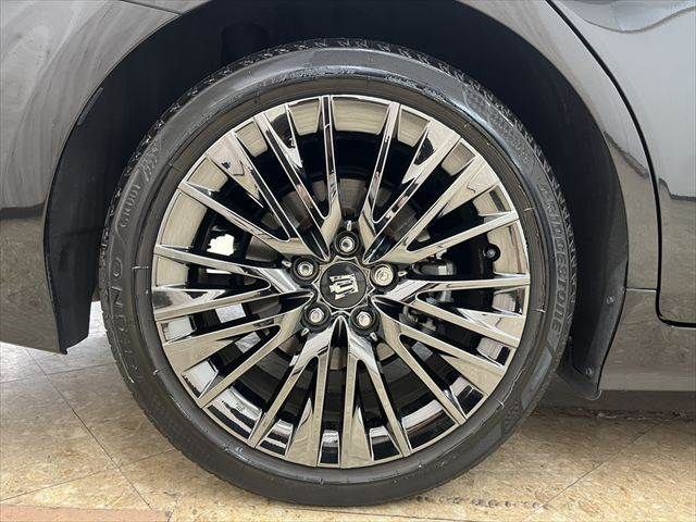 TOYOTA CROWN SEDAN HYBRID 2020 Image 31