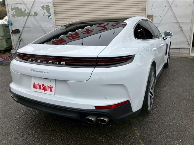 PORSCHE PANAMERA 2025 Image 31