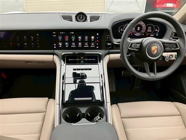 PORSCHE PANAMERA 2025 Image 31