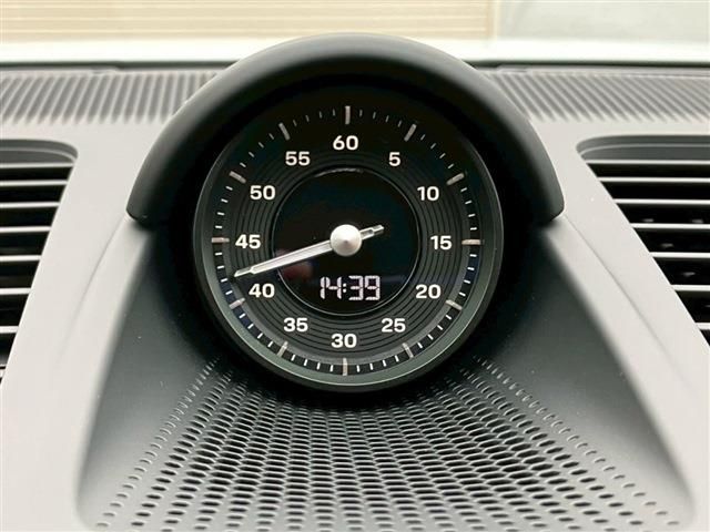 PORSCHE PANAMERA 2025 Image 31