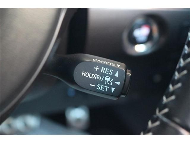 TOYOTA PRIUS PHV 2019 Image 31