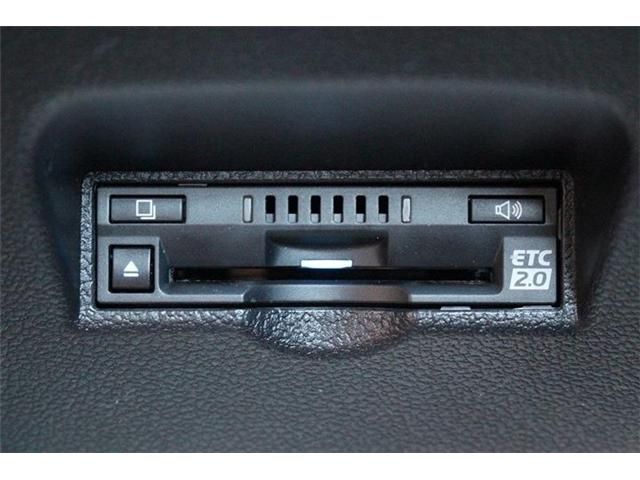 TOYOTA PRIUS PHV 2019 Image 31