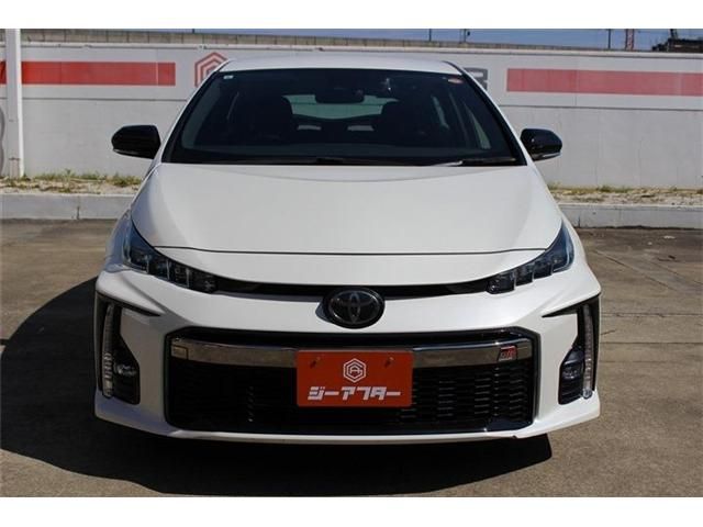 TOYOTA PRIUS PHV 2019 Image 31