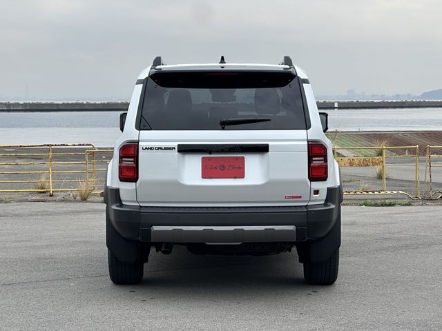 TOYOTA LANDCRUISER 250 2024 Image 31