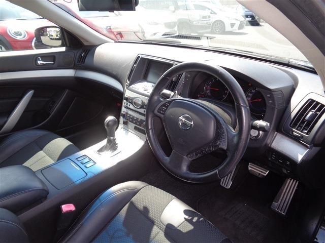 NISSAN SKYLINE COUPE 2009 Image 31