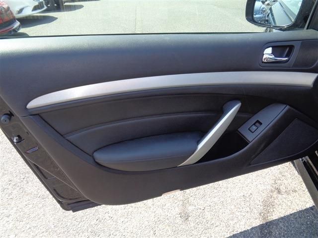 NISSAN SKYLINE COUPE 2009 Image 31