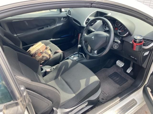 PEUGEOT 207CC 2012 Image 31