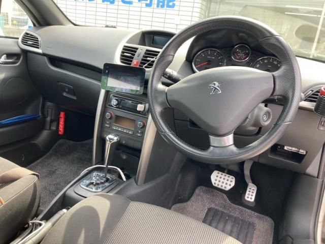 PEUGEOT 207CC 2012 Image 31