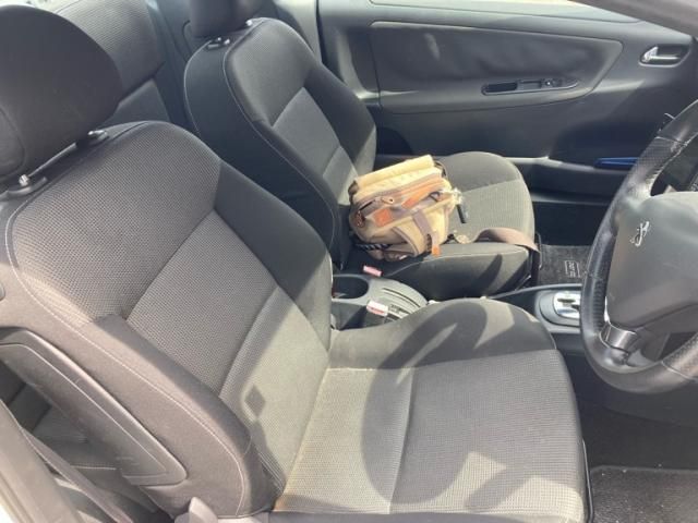 PEUGEOT 207CC 2012 Image 31