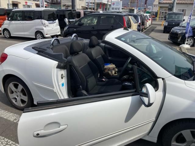 PEUGEOT 207CC 2012 Image 31