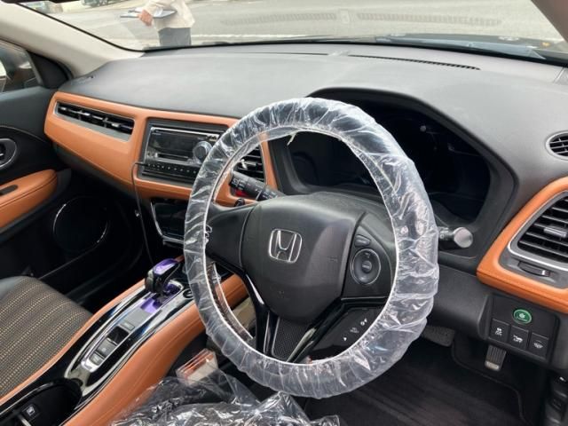 HONDA VEZEL HYBRID 2014 Image 31