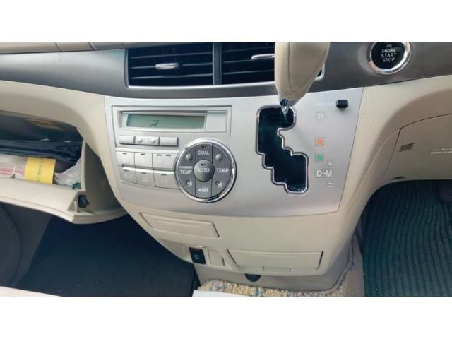 TOYOTA ESTIMA 2006 Image 31