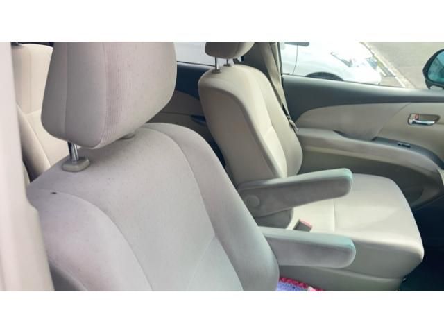 TOYOTA ESTIMA 2006 Image 31