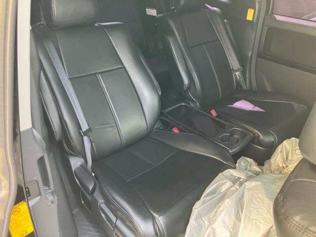 TOYOTA ALPHARD 2012 Image 31