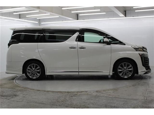 TOYOTA VELLFIRE 2020 Image 31
