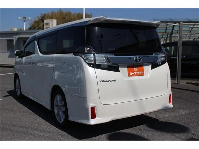 TOYOTA VELLFIRE 2015 Image 31