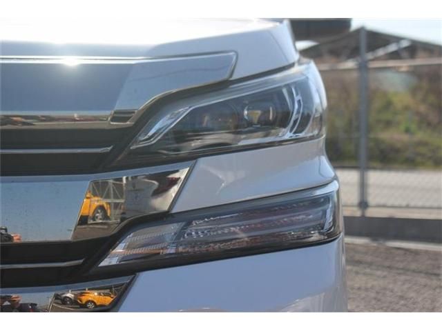 TOYOTA VELLFIRE 2015 Image 31