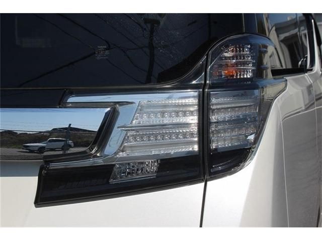 TOYOTA VELLFIRE 2015 Image 31