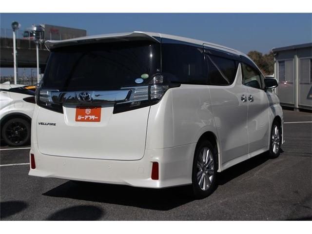 TOYOTA VELLFIRE 2015 Image 31